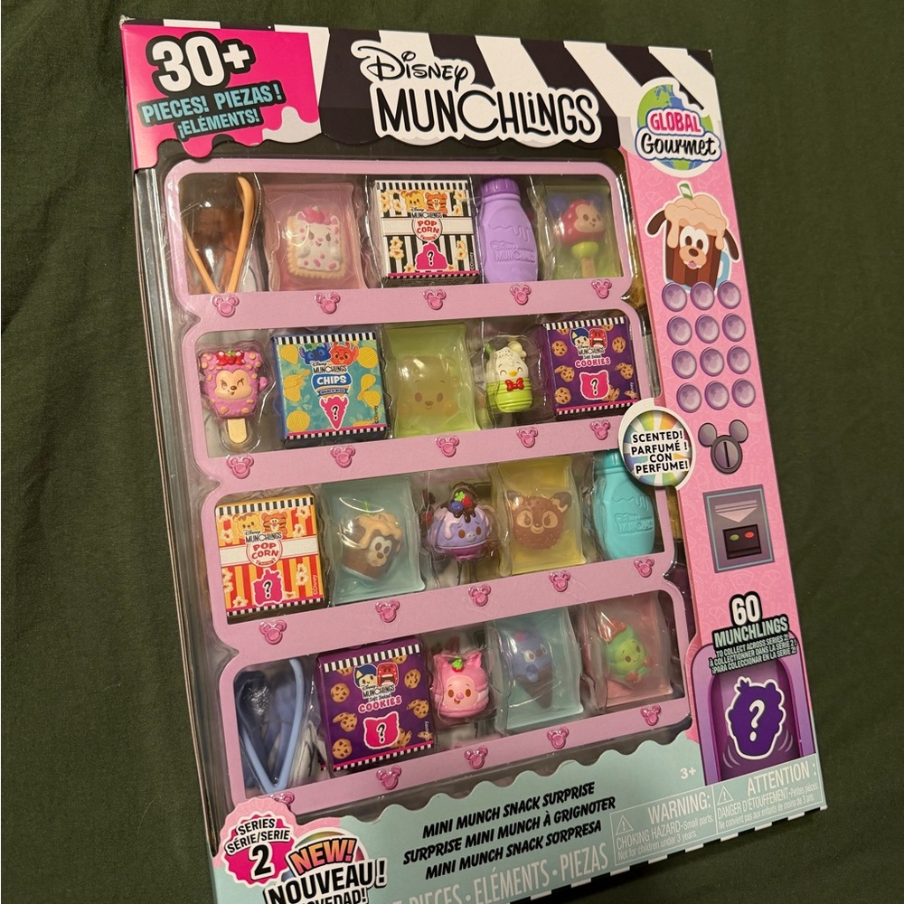 Disney Munchlings Global Gourmet Series 2 Mini Munch Snack Surprise Set NEW